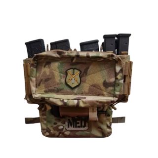 Máš vybavení, které se přizpůsobí tobě? Nová generace univerzální přední kapsy – samostatný chest rig nebo modulární panel...