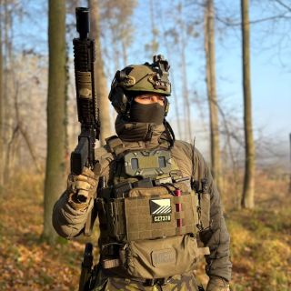 💥 ANTHROPOID 2.0 Nejlepší setup v akci ⚡ Přední platforma: Chest Rig (vel. M) Boky: s vnitřními inserty IFAK: Roller 🎥...